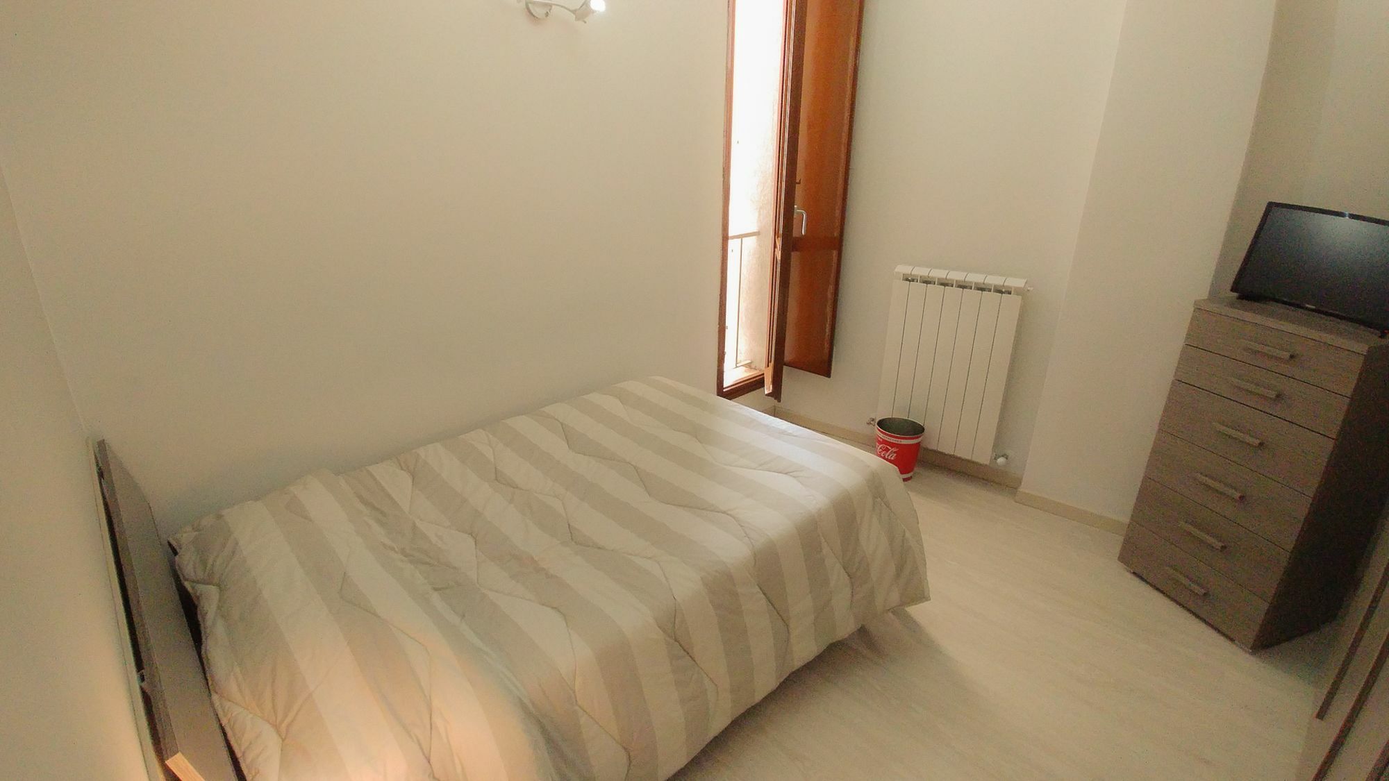 פוליניו Casa Roncalli מראה חיצוני תמונה